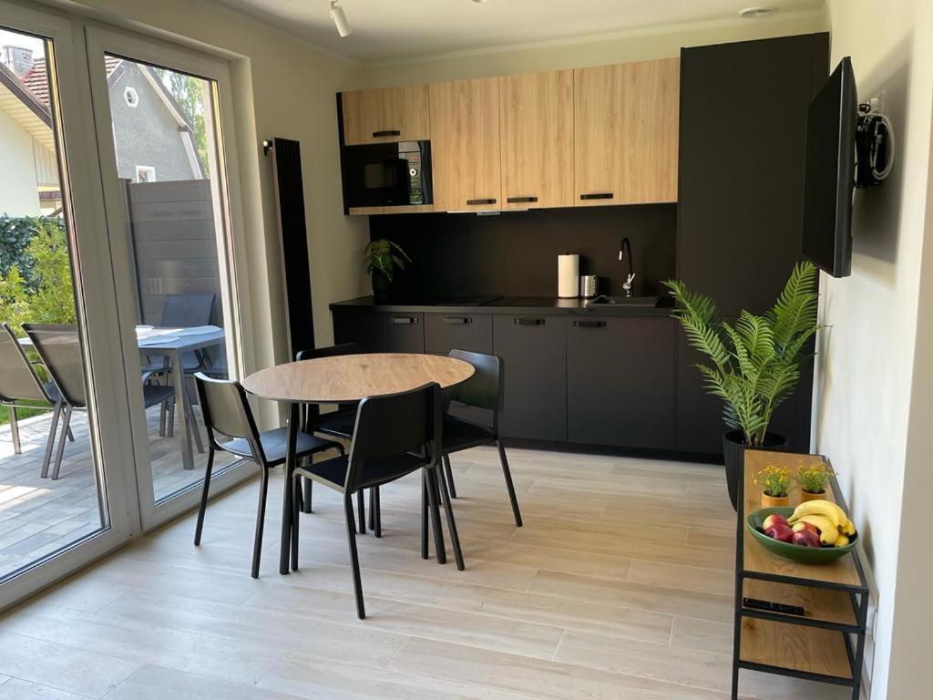 Apartamenty Przy Parku -150M Od Plazy 达洛科 外观 照片